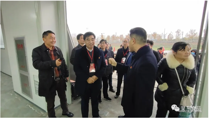 縣政協(xié)主席汪慶才、副主席王向陽、秘書長夏雁華率駐會常委和機關(guān)部分黨員，深入同大鎮(zhèn)和廬江臺創(chuàng)園開展災(zāi)后重建調(diào)研